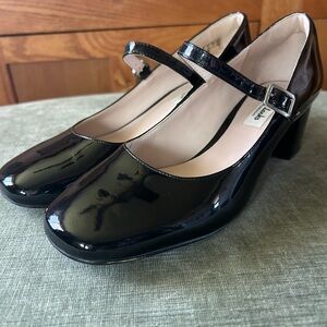 Clarks Glossy Black Mary Jane Heels